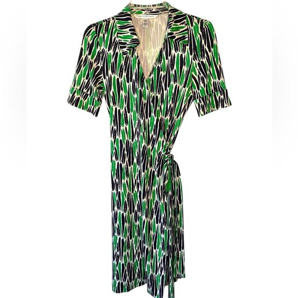 Diane Von Furstenberg Navy Blue Green Silk Wrap Dress size 10 - Picture 1 of 7